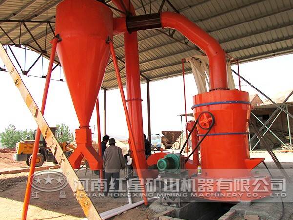 高嶺土磨粉生產(chǎn)線特點(diǎn) 高嶺土磨粉生產(chǎn)線特點(diǎn)