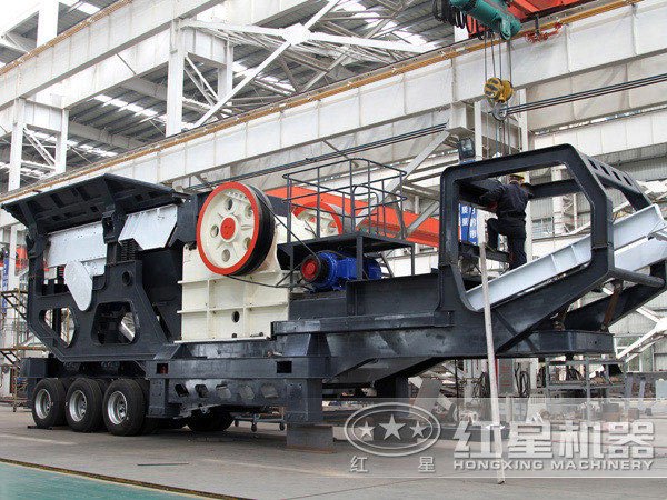 汽車車載移動碎石機(jī) 汽車車載移動碎石機(jī)