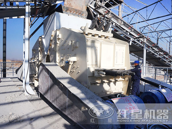 情況二制砂現(xiàn)場(chǎng) 情況二制砂現(xiàn)場(chǎng)