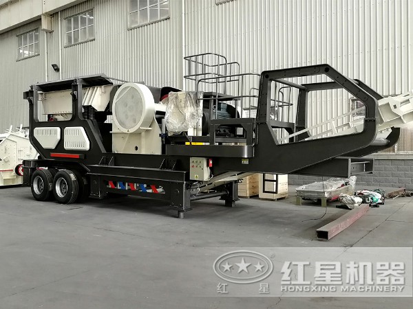 移動式破碎機(jī) 移動式破碎機(jī)