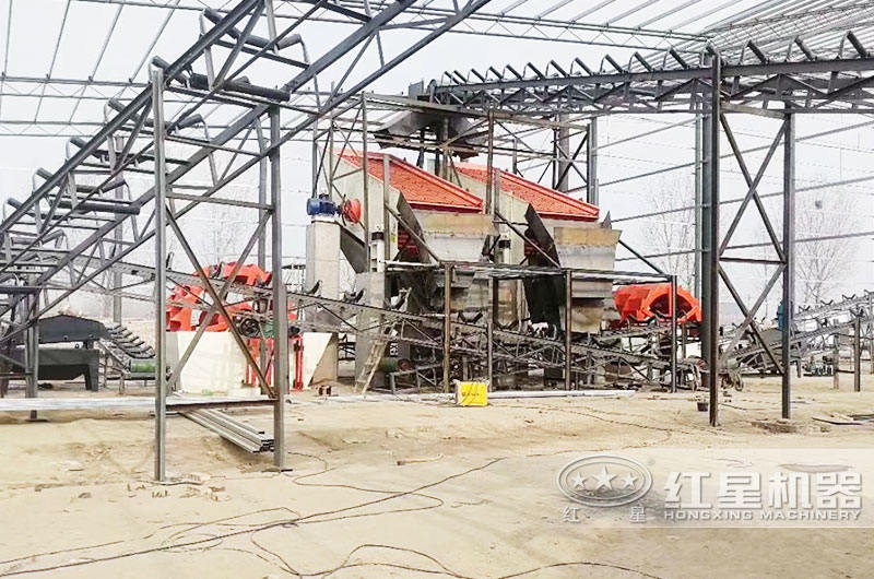 洗砂機(jī)工作現(xiàn)場 洗砂機(jī)工作現(xiàn)場