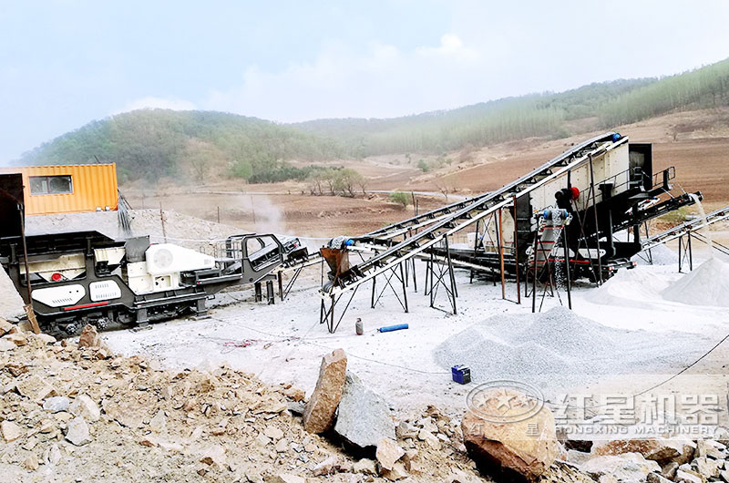 環保型移動破碎生產線現場 環保型移動破碎生產線現場