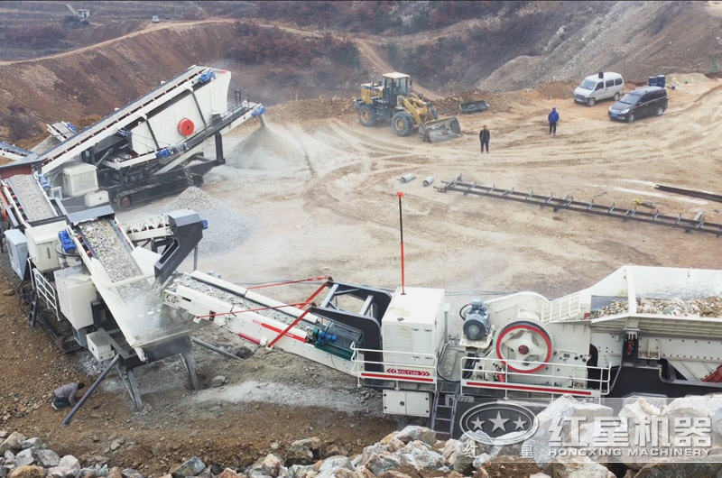 山東時產300噸青石破碎生產線現場 山東時產300噸青石破碎生產線現場