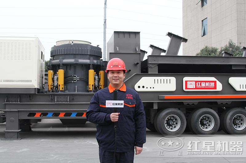 移動(dòng)式破碎機(jī)設(shè)備圖片 移動(dòng)式破碎機(jī)設(shè)備圖片