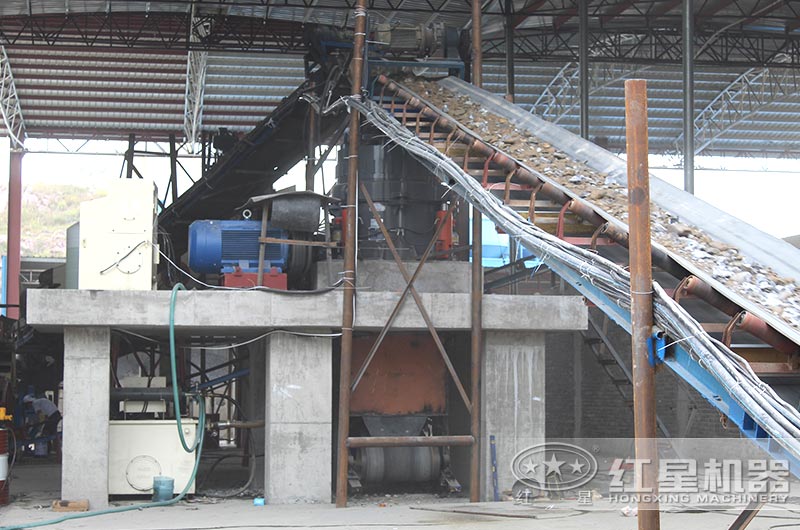 江蘇500噸破碎生產線現場 江蘇500噸破碎生產線現場