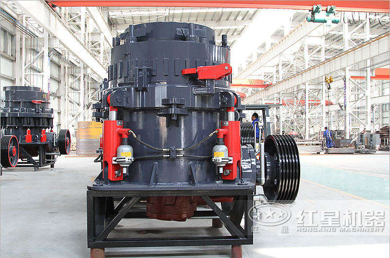 全液壓圓錐破碎機GYS300，出料粒形更好