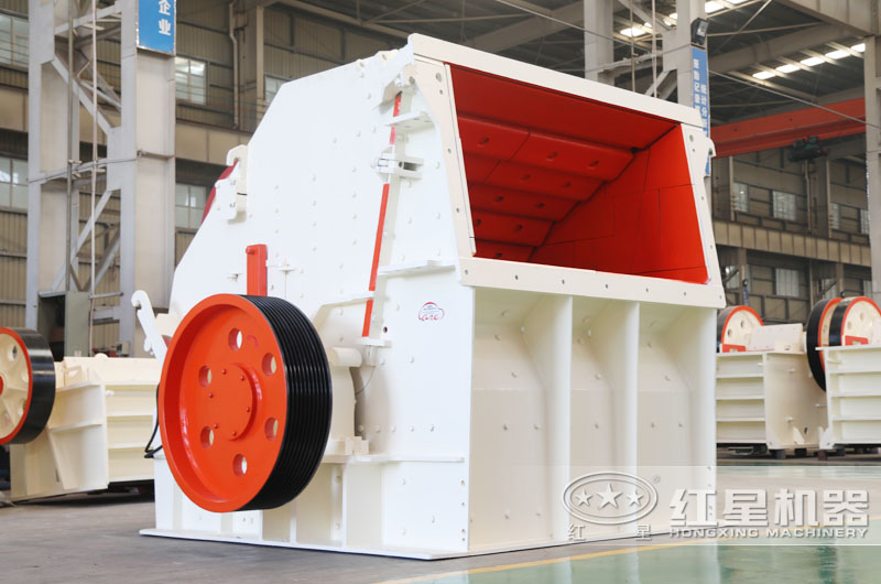 反擊式破碎機(jī)出料具有“整形作用” 反擊式破碎機(jī)出料具有“整形作用”