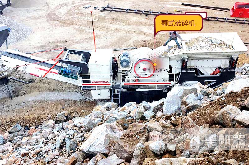 履帶式移動鄂式破碎機生產現場，一鍵操控超智能