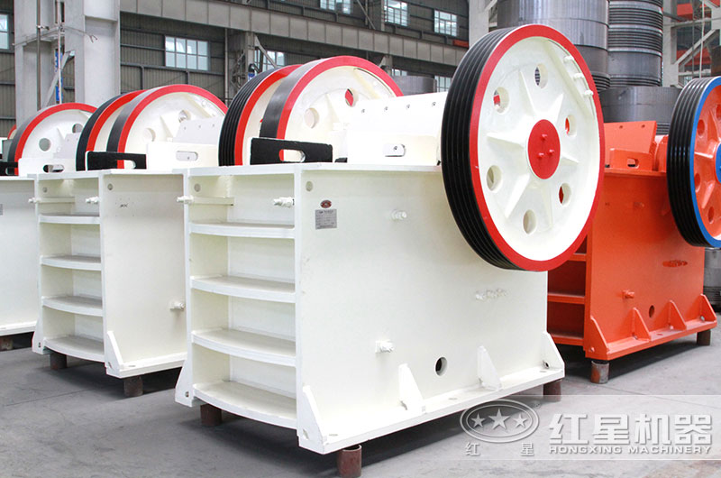 顎式碎石機(jī)設(shè)備圖片 顎式碎石機(jī)設(shè)備圖片