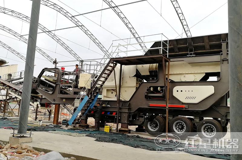 HX1349HD110移動顎式破碎機 HX1349HD110移動顎式破碎機