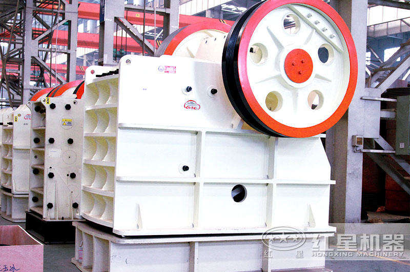 鄂式破碎機(jī)成品圖 鄂式破碎機(jī)成品圖