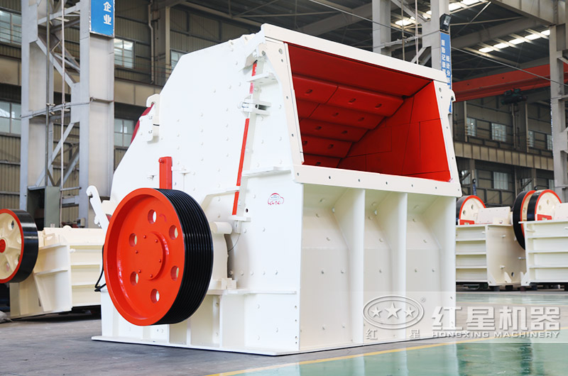 反擊式破碎機，成品呈立方體狀，粒形好