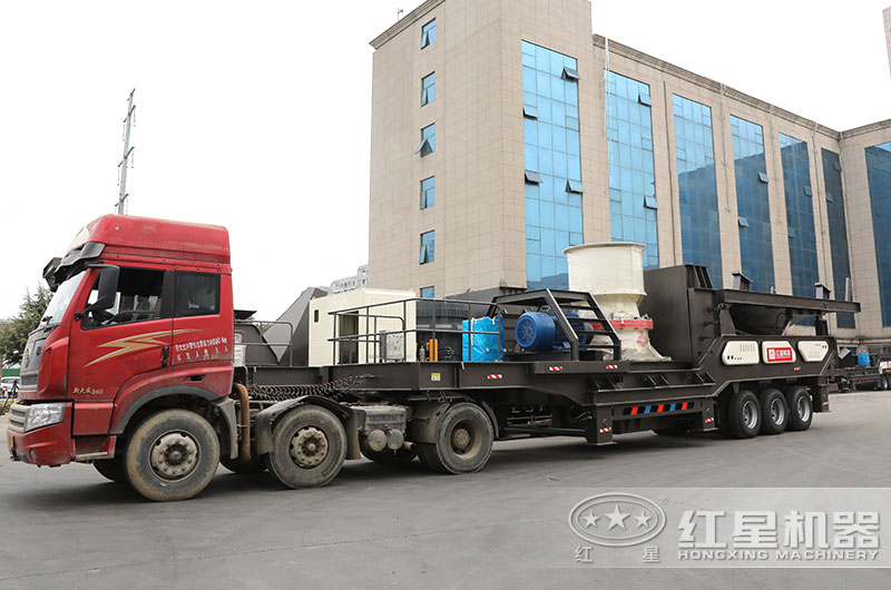 車載移動(dòng)磕石機(jī)發(fā)貨現(xiàn)場圖片 車載移動(dòng)磕石機(jī)發(fā)貨現(xiàn)場圖片