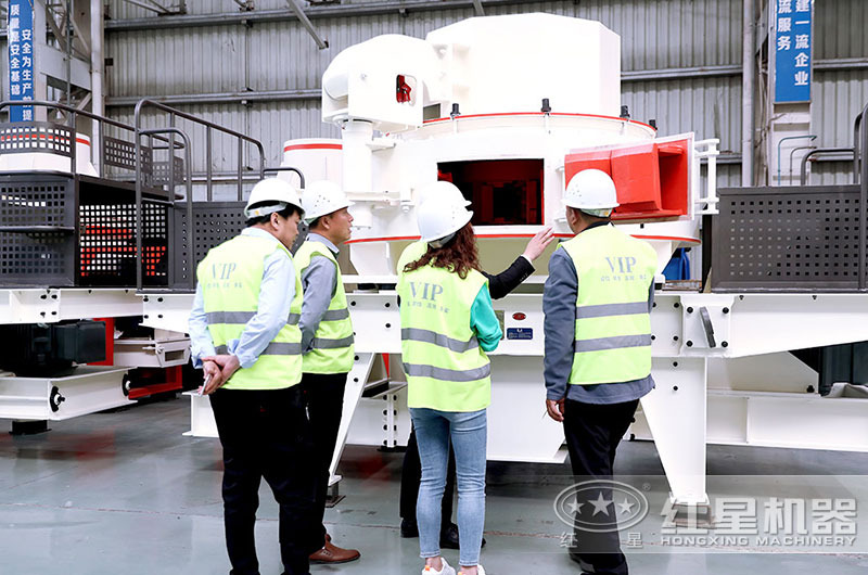 客戶來廠進行參觀、了解設備