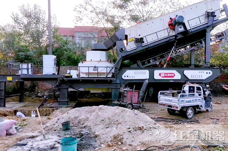 移動(dòng)式制砂機(jī)等于一條機(jī)制砂生產(chǎn)線 移動(dòng)式制砂機(jī)等于一條機(jī)制砂生產(chǎn)線