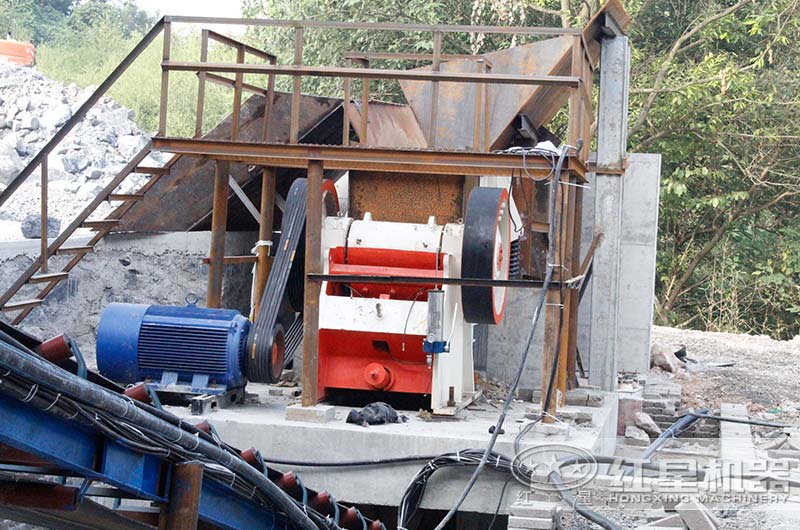 安徽客戶顎式破碎機工作現(xiàn)場圖片 安徽客戶顎式破碎機工作現(xiàn)場圖片