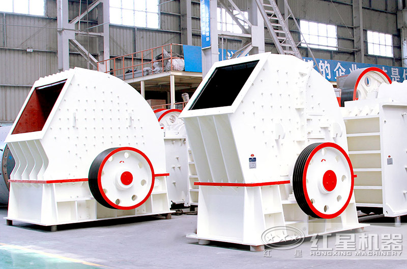 PCZ型重錘式破碎機 PCZ型重錘式破碎機