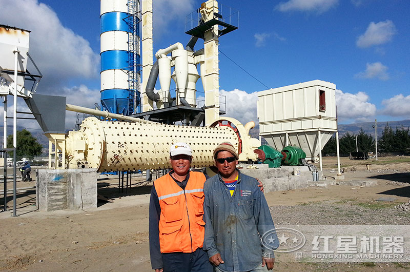 干式球磨機(jī)-客戶現(xiàn)場(chǎng) 干式球磨機(jī)-客戶現(xiàn)場(chǎng)