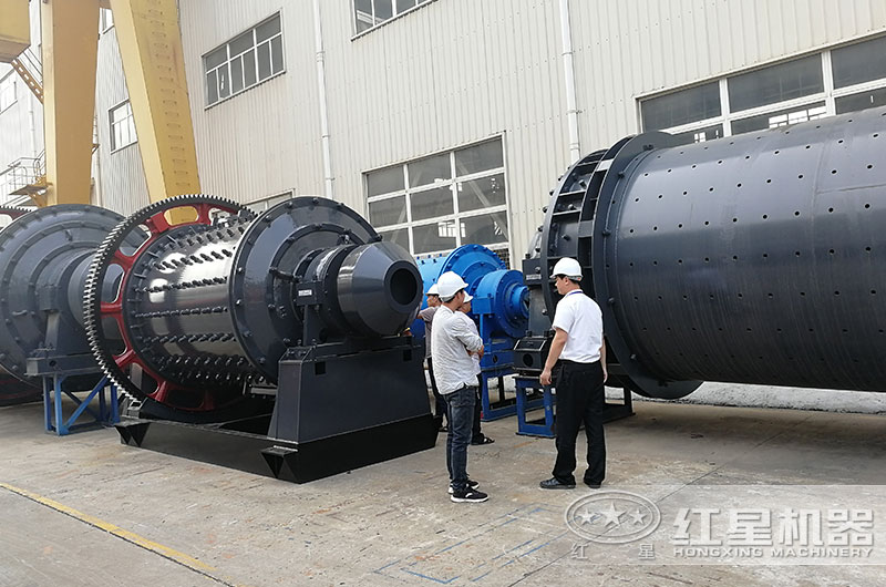 客戶來(lái)廠參觀棒磨機(jī) 客戶來(lái)廠參觀棒磨機(jī)